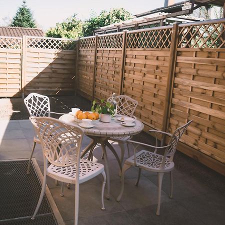 Naturnahes Familienchalet Mit Garten - Wifi - Netflix - Nur 15 Minuten Vom Chiemsee Und 35 Minuten Von Muenchen Entfernt Vogtareuth 외부 사진