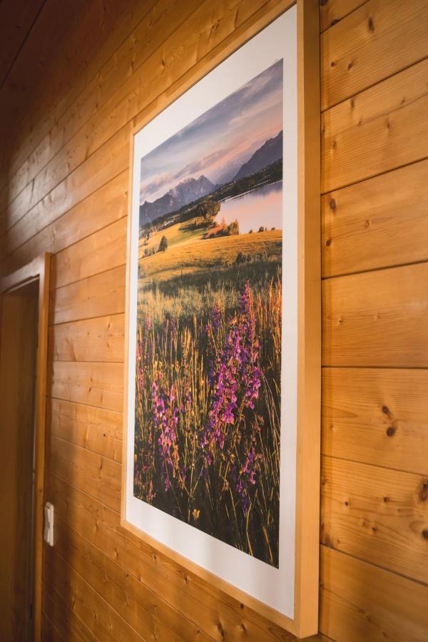 Naturnahes Familienchalet Mit Garten - Wifi - Netflix - Nur 15 Minuten Vom Chiemsee Und 35 Minuten Von Muenchen Entfernt Vogtareuth 외부 사진